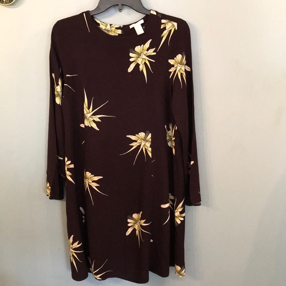 H&M Dresses & Skirts - H & M long sleeve tunic style dress